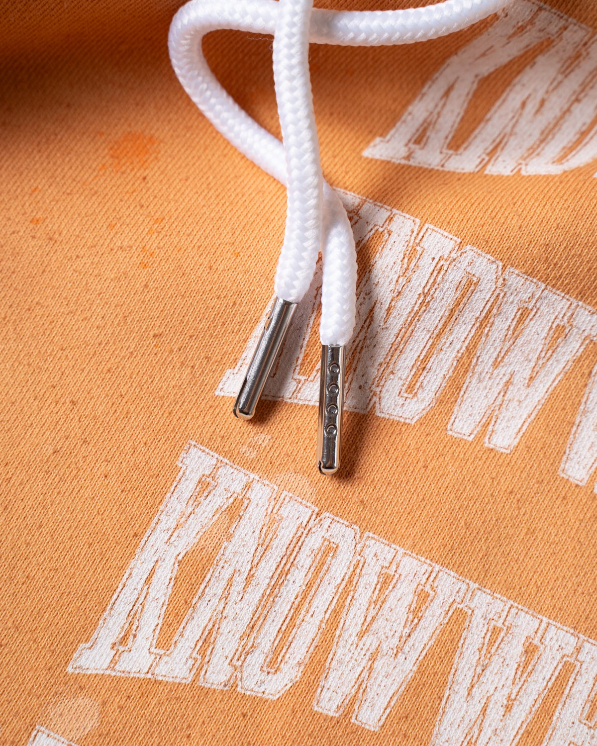 ORANGE PAINTER’S SHORTS