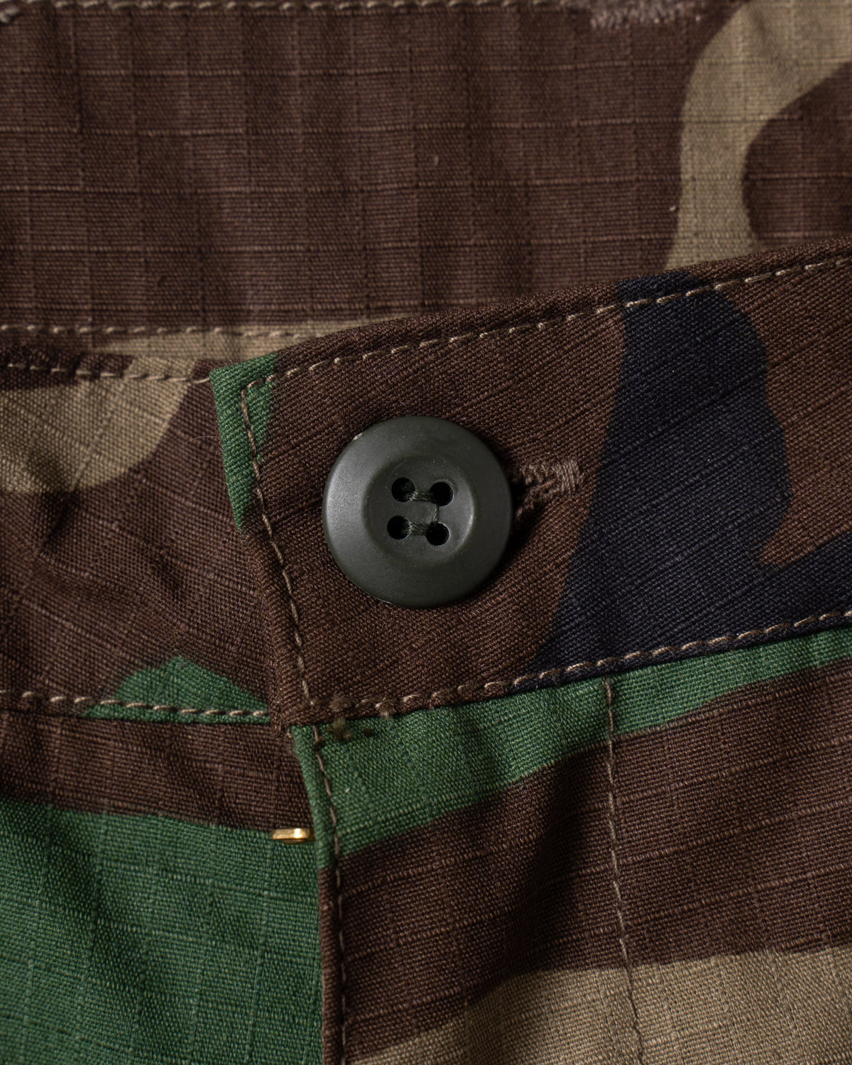 No.88 CAMO SHORT