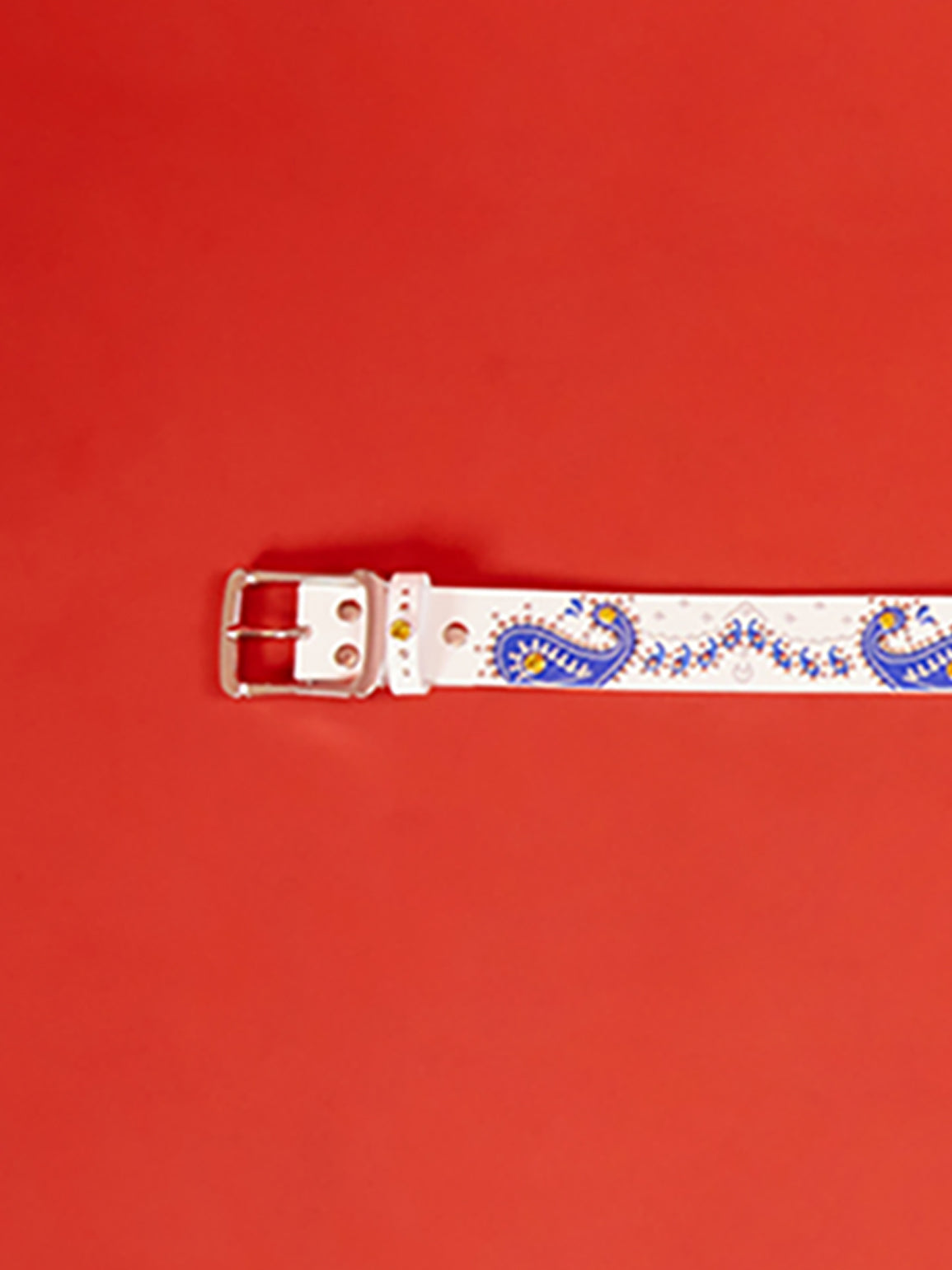 WHITE PAISLEY RIVET BELT