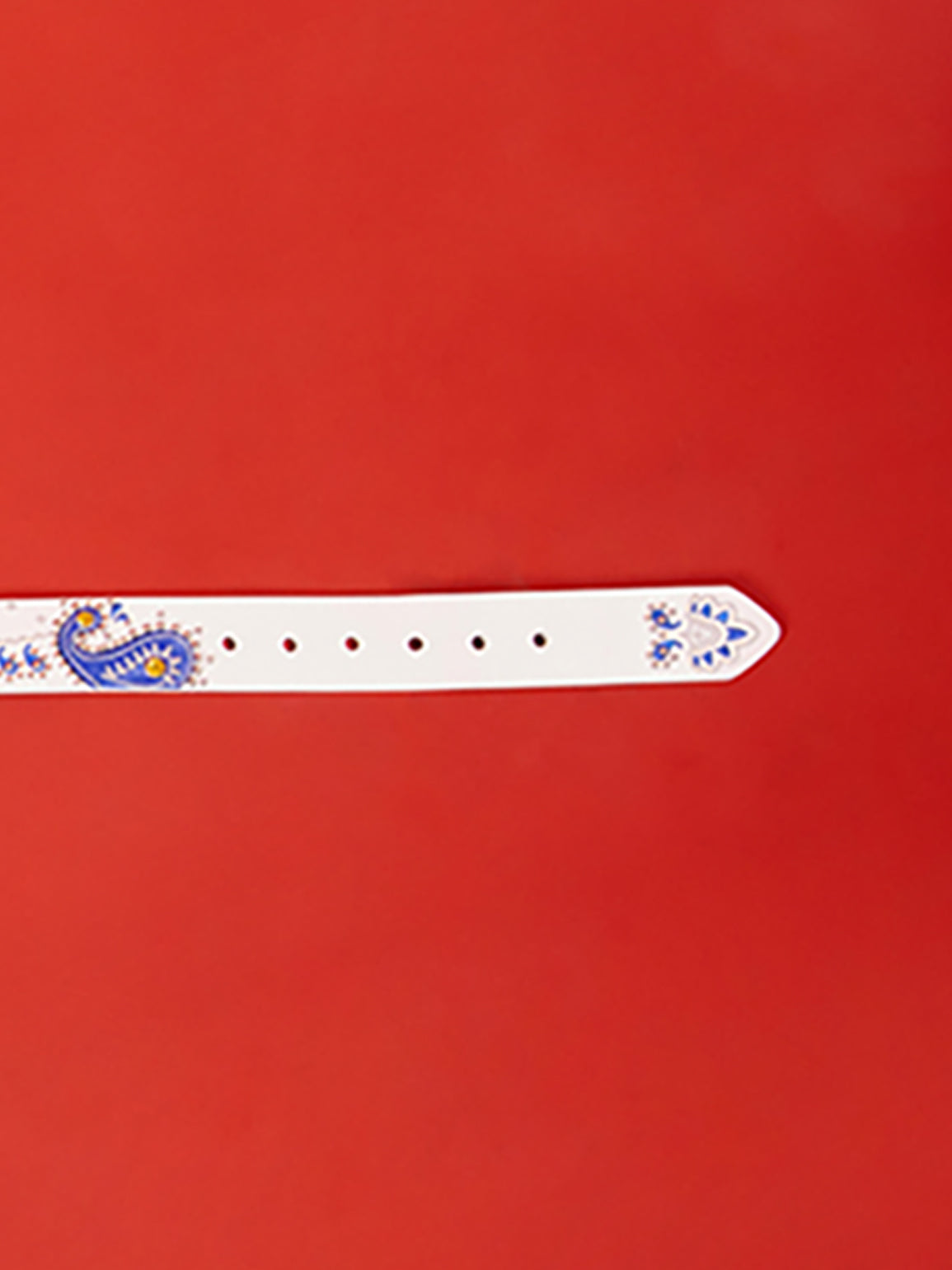 WHITE PAISLEY RIVET BELT